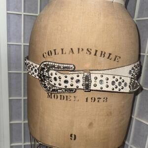 Vintage Chunky Y2K Studded Equestrian Western Boho Preppy Metal White Cross Belt